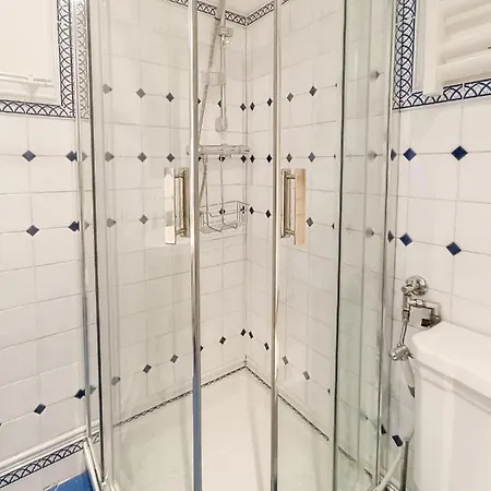 Апартаменты France 66 4 Pers Ac Wifi Ницца